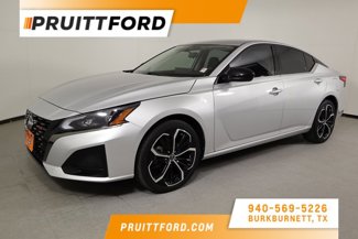Used 2024 Nissan Altima 2.5 SR w/ SR Premium Package image 1