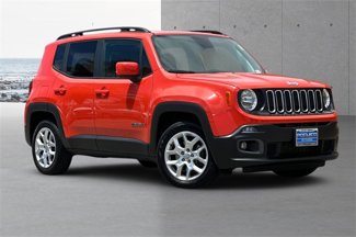 Used 2018 Jeep Renegade Latitude image 1