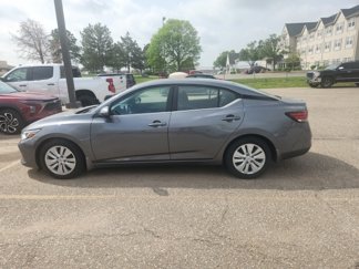 Used 2022 Nissan Sentra S image 1