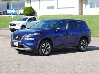 Used 2023 Nissan Rogue SV image 1