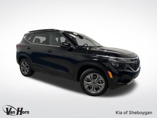 Used 2024 Kia Seltos S image 1