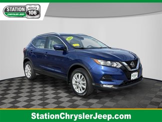 Used 2021 Nissan Rogue Sport SV w/ Technology Package image 1