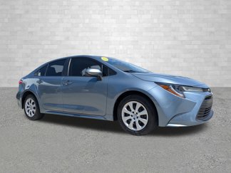 Used 2023 Toyota Corolla LE image 1