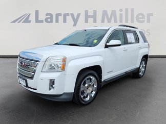 Used 2011 GMC Terrain SLT image 1