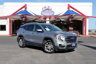 Used 2024 GMC Terrain SLT image 1