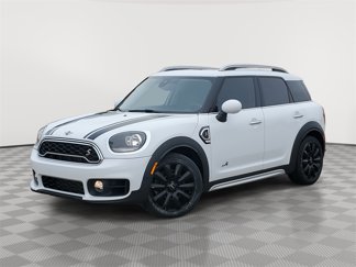 Used 2019 MINI Cooper Countryman S image 1