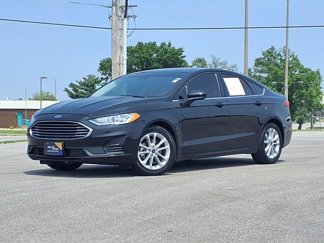 Certified 2020 Ford Fusion SE image 1