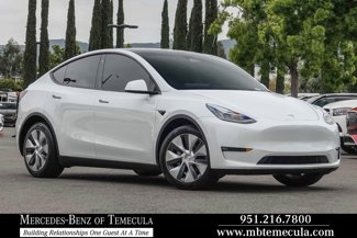Used 2022 Tesla Model Y Long Range image 1