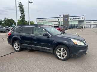 Used 2013 Subaru Outback 2.5i Limited image 1