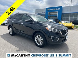 Used 2017 Kia Sorento LX image 1