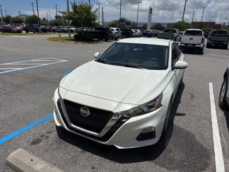 Used 2020 Nissan Altima 2.5 S image 1