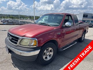 Used 2001 Ford F150 XL image 1