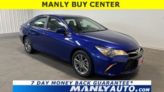 Used 2015 Toyota Camry SE image 1