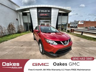 Used 2017 Nissan Rogue Sport SV image 1