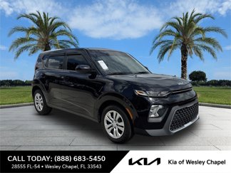 Certified 2022 Kia Soul LX image 1