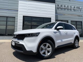 Used 2021 Kia Sorento LX image 1