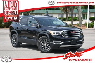 Used 2017 GMC Acadia SLT w/ LPO, Floor Liner Package image 1