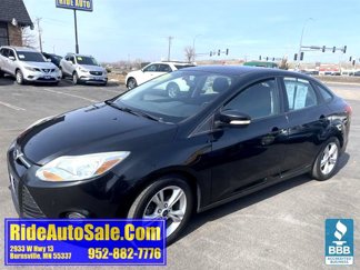 Used 2014 Ford Focus SE w/ SE Winter Package image 1