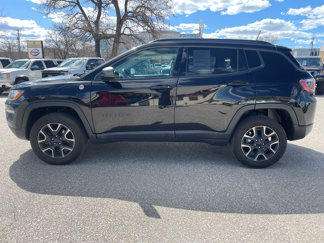 Used 2019 Jeep Compass Trailhawk image 1