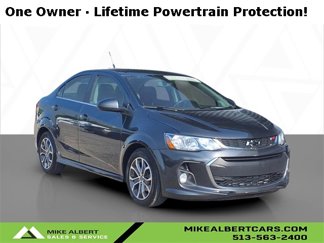 Used 2020 Chevrolet Sonic LT w/ Convenience Package image 1