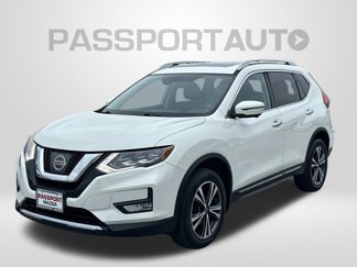 Used 2017 Nissan Rogue SL image 1