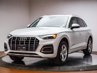 Certified 2024 Audi Q5 2.0T Premium w/ Convenience Package image 1