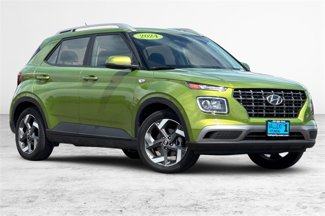 Used 2024 Hyundai Venue SEL image 1