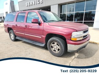 Used 2004 Chevrolet Suburban LT w/ Preferred Equipment Group image 1