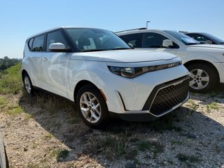 Used 2023 Kia Soul S image 1