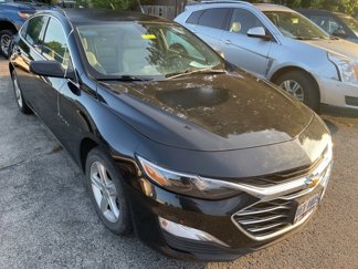Used 2019 Chevrolet Malibu LS image 1
