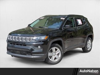 Used 2022 Jeep Compass Latitude image 1