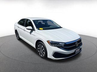 Used 2024 Volkswagen Jetta S image 1