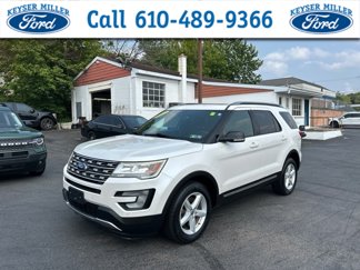 Used 2017 Ford Explorer XLT w/ Equipment Group 202A image 1