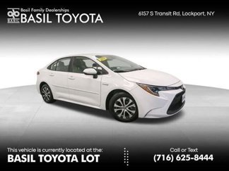 Used 2021 Toyota Corolla LE image 1