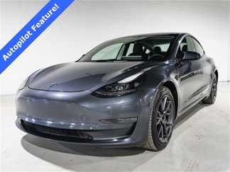 Used 2022 Tesla Model 3 Long Range image 1