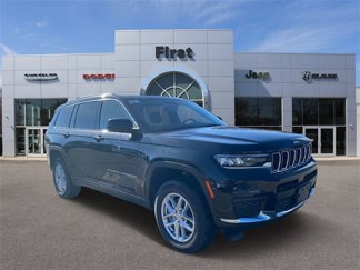New 2025 Jeep Grand Cherokee L Laredo image 1