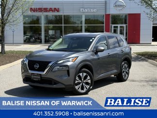 Used 2023 Nissan Rogue SV image 1