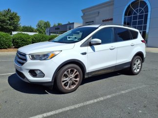 Used 2018 Ford Escape SE image 1