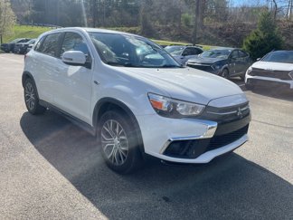 Used 2018 Mitsubishi Outlander Sport ES image 1