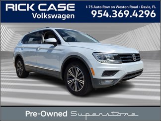 Used 2018 Volkswagen Tiguan SEL image 1