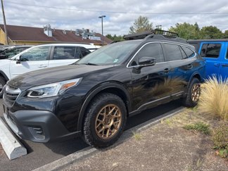 Used 2022 Subaru Outback Limited image 1