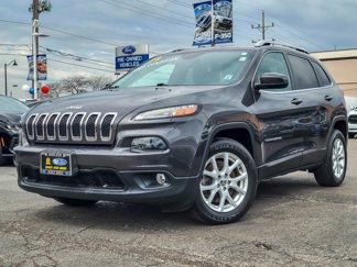 Used 2018 Jeep Cherokee Latitude Plus image 1