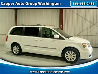 Used 2014 Chrysler Town & Country Touring image 1