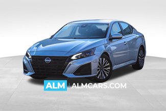 Used 2023 Nissan Altima 2.5 SV image 1