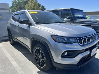 Used 2023 Jeep Compass Latitude w/ Sun and Sound Group image 1