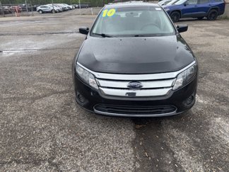 Used 2010 Ford Fusion SE image 1