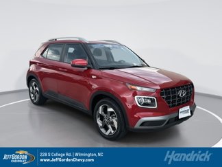 Used 2022 Hyundai Venue Limited image 1