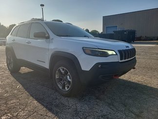 Used 2019 Jeep Cherokee Trailhawk w/ Cold Weather Group image 1