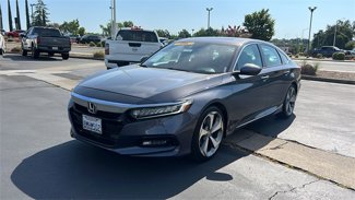 Used 2019 Honda Accord Touring image 1