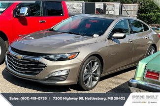 Used 2023 Chevrolet Malibu LT image 1